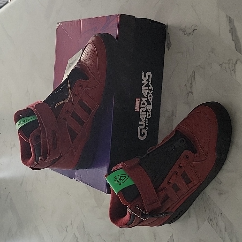 Adidas Marvel's Guardians of the Galaxy Size 7 Burgundy. 🌟 Star Lord 🌟